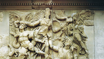 Пергамский алтарь